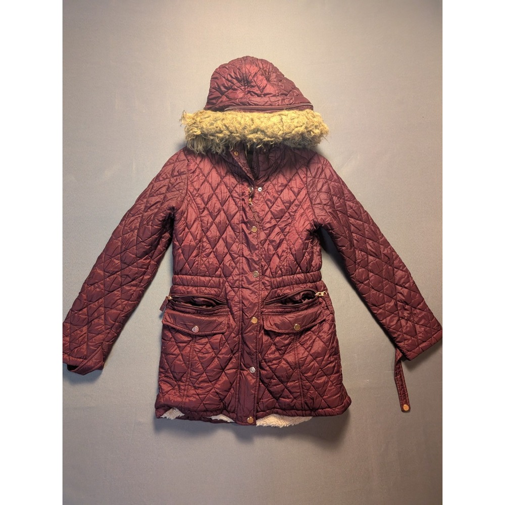 SO Quilted Jacket Womens 16 Red Diamond Lined Faux Fur Trimmed Hood Snap Front